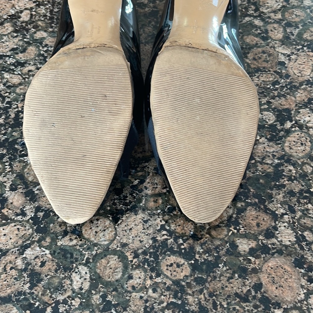 Ferragamo Black Patent Leather Heels - Picture 4 of 4